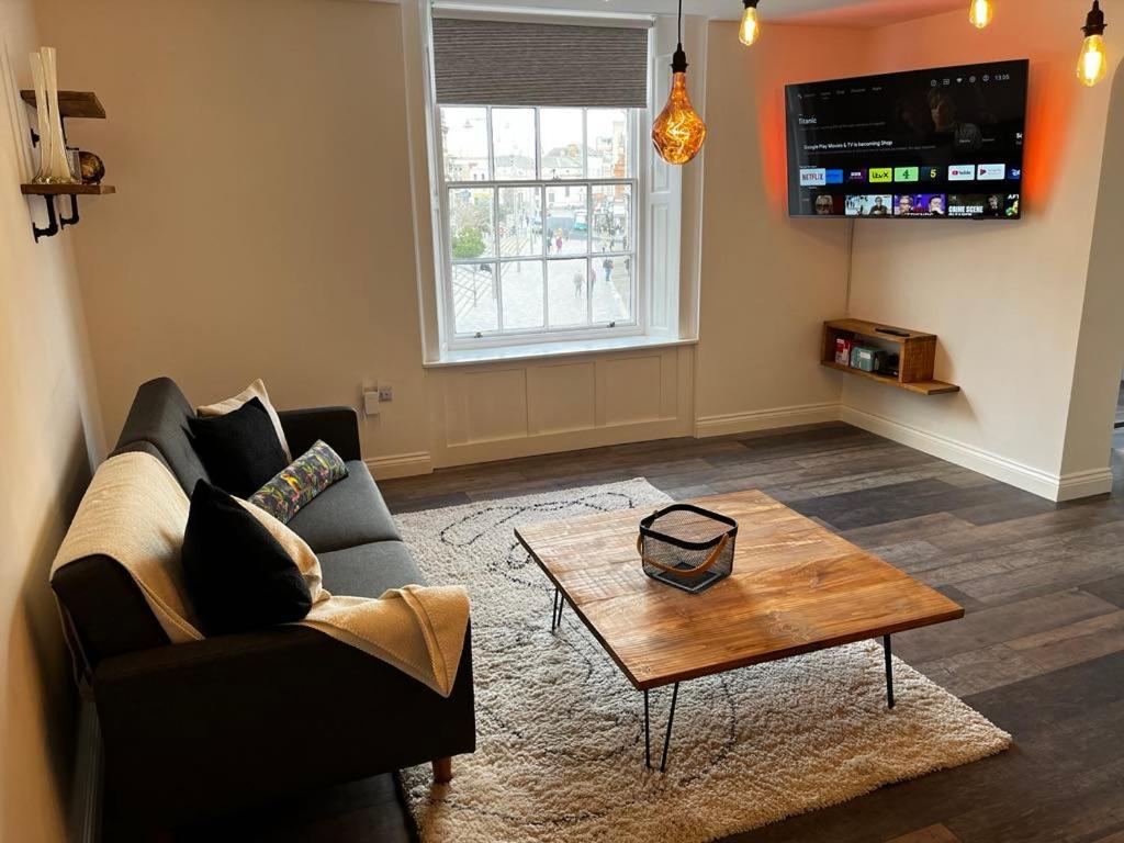 Sterling Stylish 2 Bedroom Central Modern Apartment Darlington  Exterior foto